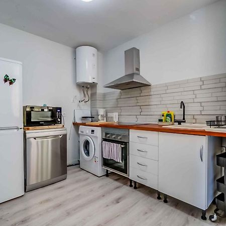Apartamento Renovado, Tu Escapada De Vacaciones Ideal フエンヒロラ エクステリア 写真